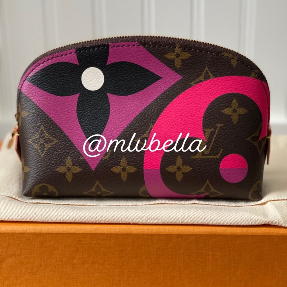 ❌SOLD❌Louis Vuitton Game On Cosmetic Pouch